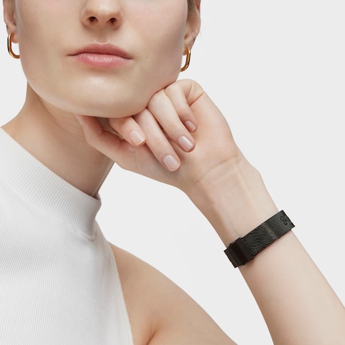 Reloj smartwatch con brazalete de acero IP gris y caja de aluminio en color IPRG rosado TOUS T-Band Mesh
